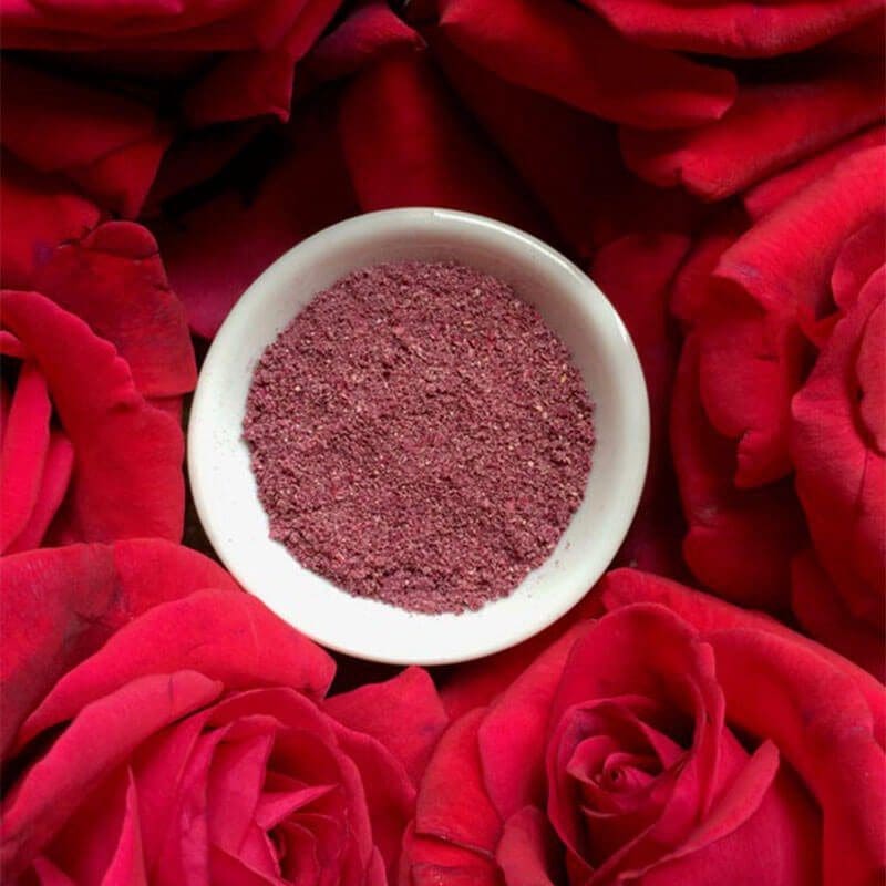 How To Make Rose Petal Powder And Some Recipes To Try With It